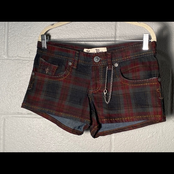 Shorts Bundle Size8/29w Treasure Rock/Forever21 - Picture 3 of 10